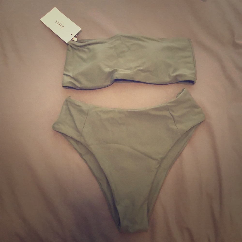 High wasted bikini. New still has tags